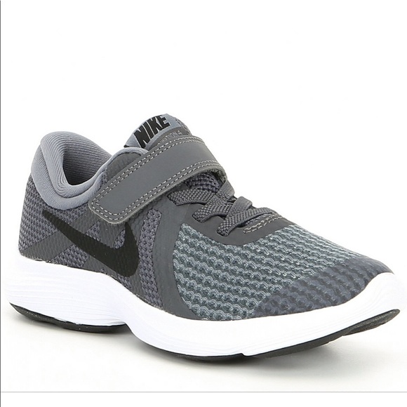 Nike Other - Nike run revolution 4 sneaker toddler boys 10.5